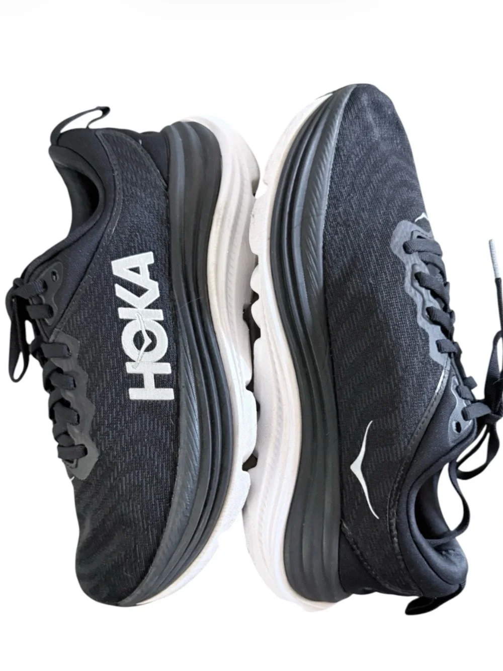 Hoka Bondi 8 women’s 6B lace up black & white running shoes